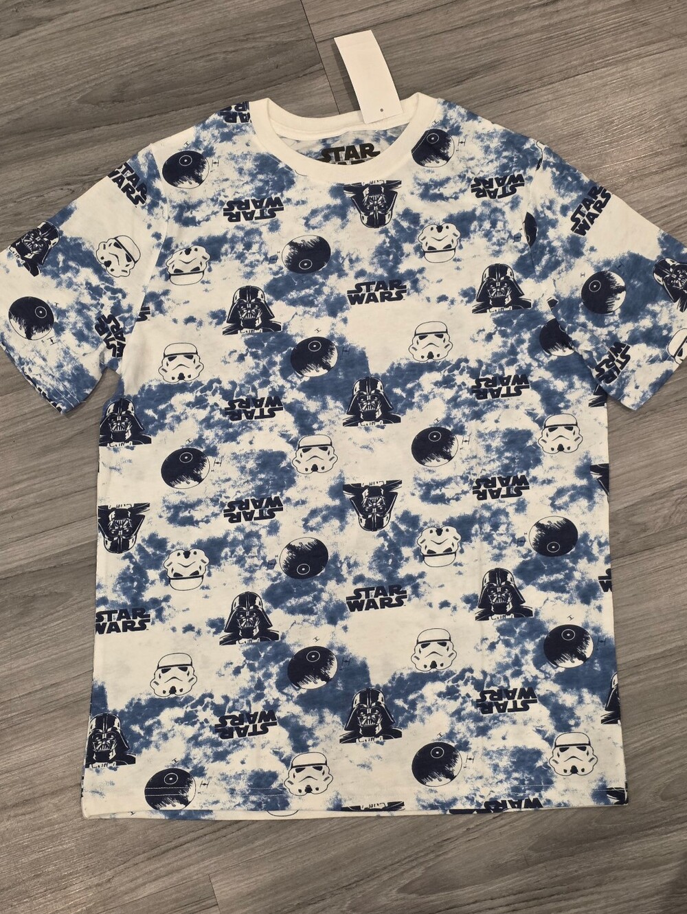 Star Wars White & Blue Short Sleeve Tee NWT